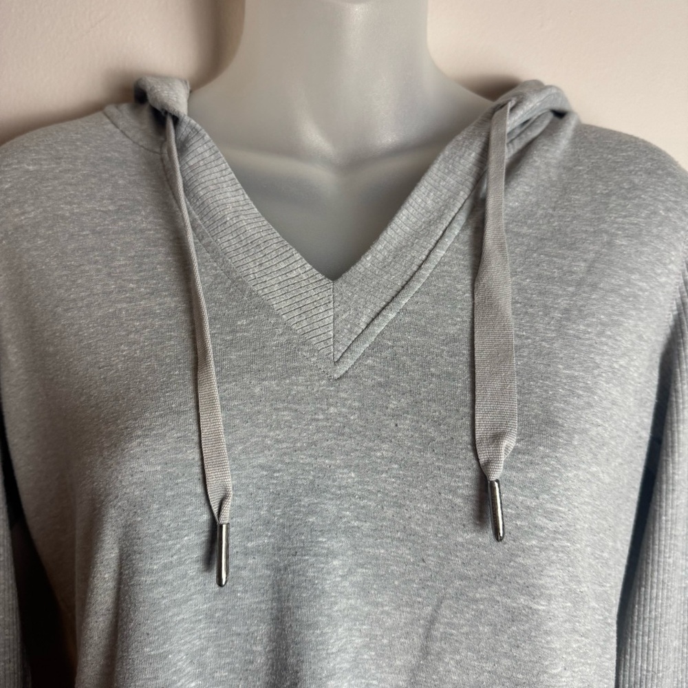 Athleta Bliss Light Grey Hoodie Dress Size XS - Picture 5 of 10